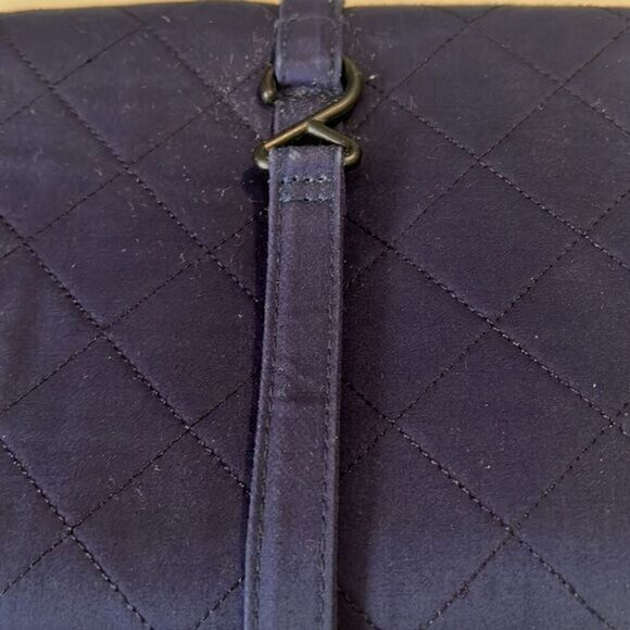 Travelon Navy Blue Trifold Three Compartments Hanging Toiletry Bag - Picture 3 of 14